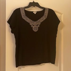 Embroidered cotton tee